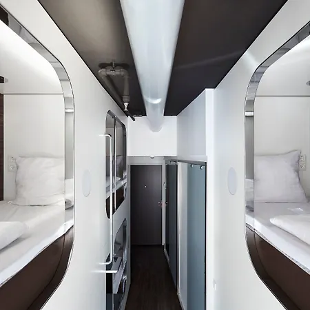 بيت شباب ستييل هاوس *