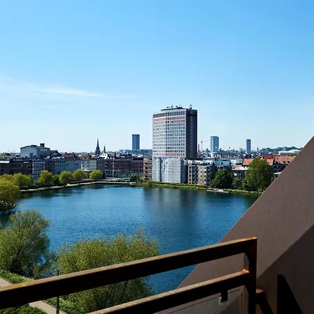 Ostello Steel House *