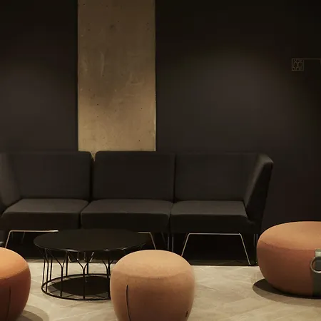 Steel House Albergue