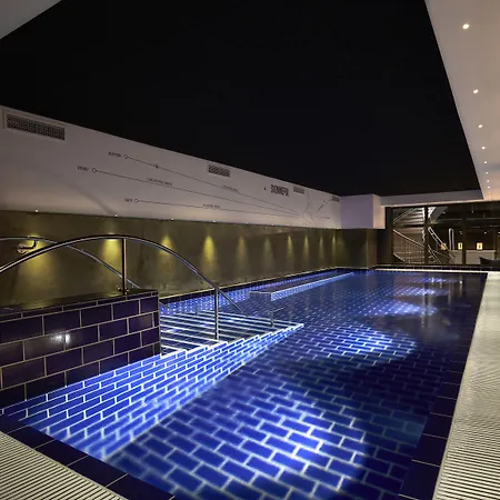 Ostello Steel House *