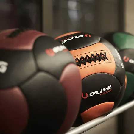 Steel House Хостел