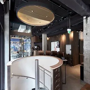 Steel House * Copenaghen