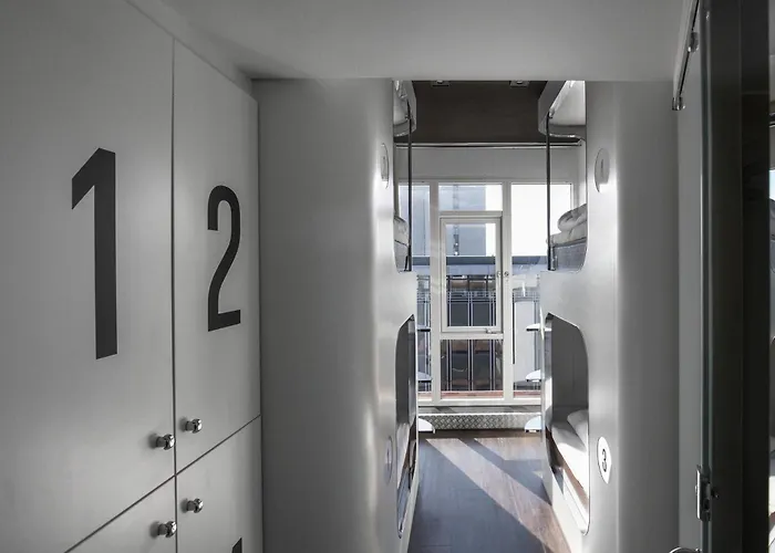 스틸 하우스 호스텔