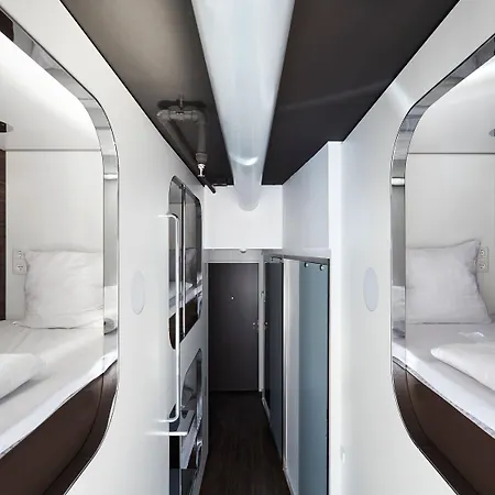 Steel House Hostel *