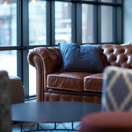 Steel House Hostel *