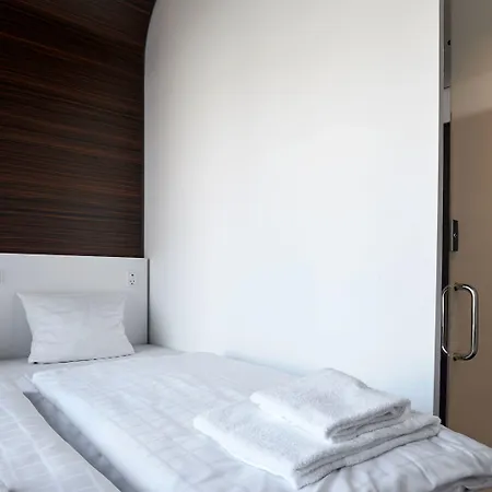 Steel House Hostel *